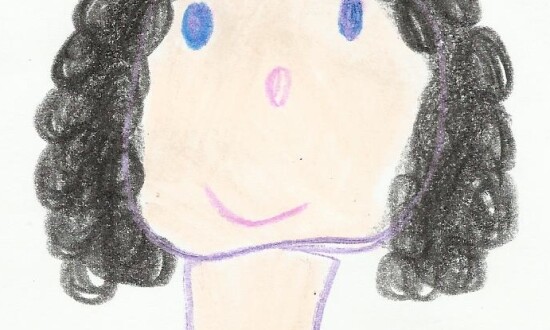portret kobiety narysowany przez dziecko